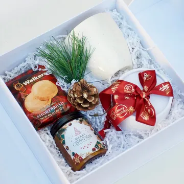 The Holiday Gift Box